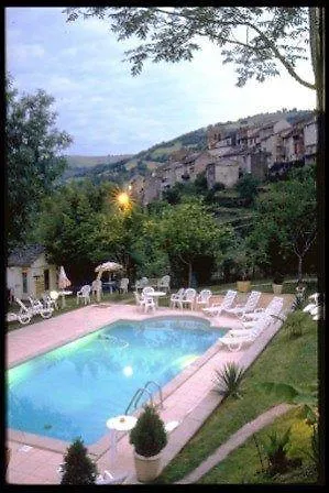 מלון Hotel Beauregard 2*