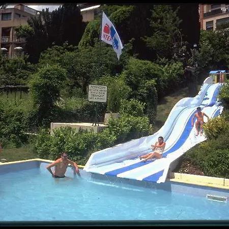 Hotel Beauregard Ξενοδοχείο Αλμπί