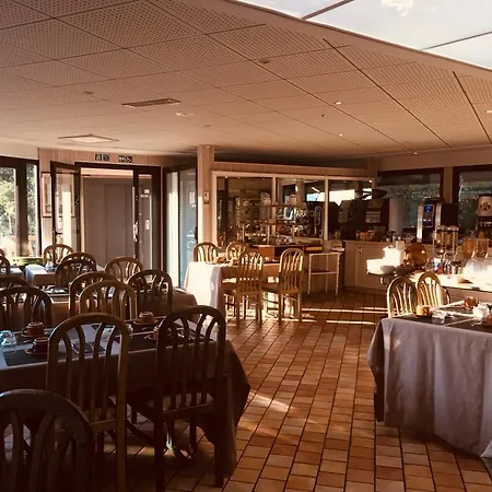 Ξενοδοχείο Hotel Beauregard Αλμπί