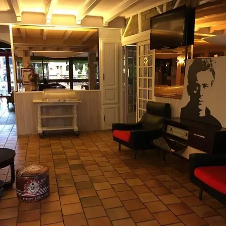 Hotel Beauregard 2* Αλμπί