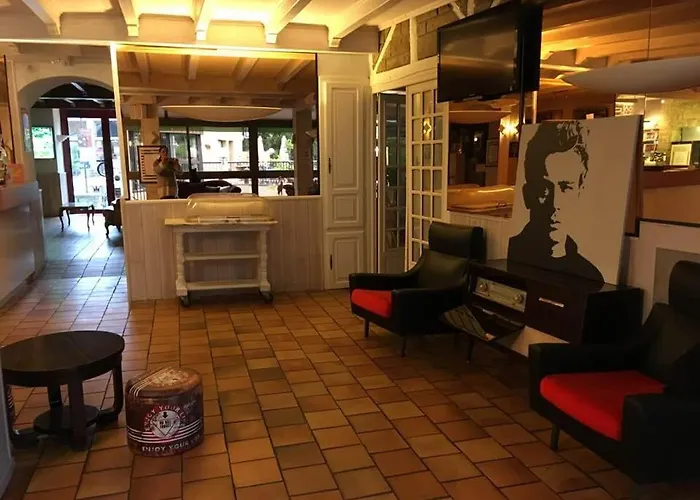 Hotel Beauregard 2* アルビ